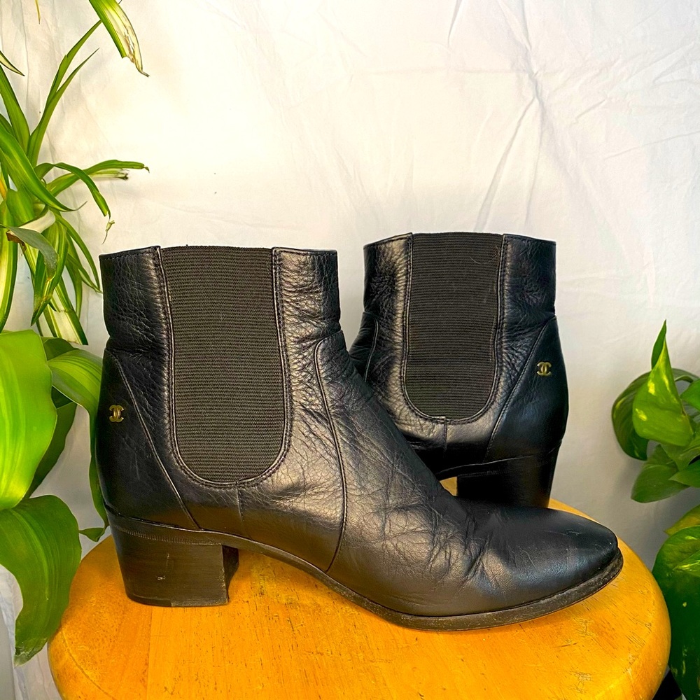 Chanel Heeled Chelsea Boots